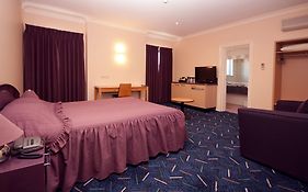 Mitchell River Tavern